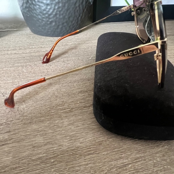 Gucci Modern Aviator Sunglasses GG0739S with box and draw string pouch - Picture 2 of 9